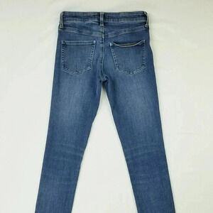 Uniqlo 22X31 Skinny Tapered Middle Rise Ultra Stretch Women's Blue Denim Jeans